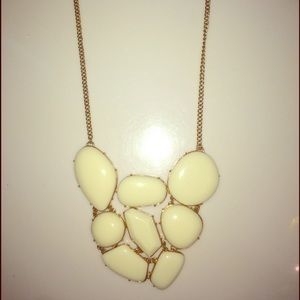 Statement necklace