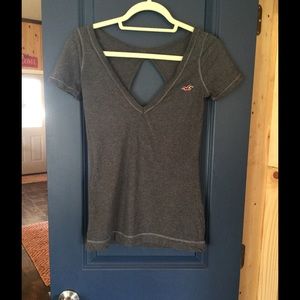Hollister keyhole tee