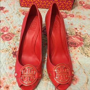 Tory Burch Amanda 95mm Open Toe-Tumbled Leather