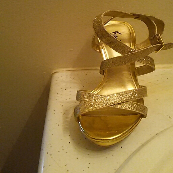 Gold Dressy Scrappy Shoes