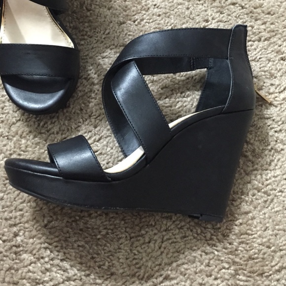SALE💥🎉Jessica Simpson wedges - Picture 3 of 4