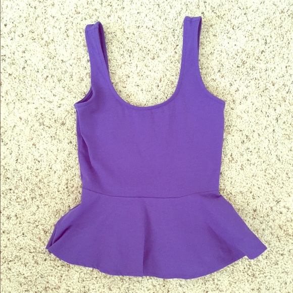 SOLD✨Purple Peplum BEBE top 🎉✨