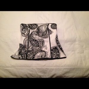 White House Black Market