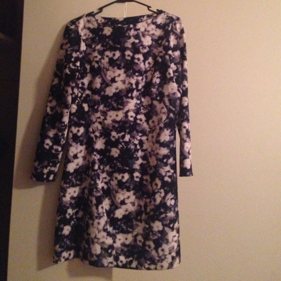 Zara Dresses & Skirts - Zara blue and white dress