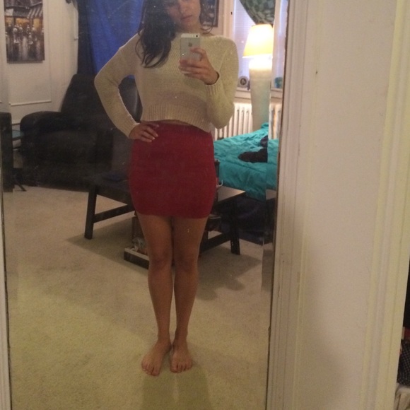 Long sleeve beige crop top - Picture 2 of 2