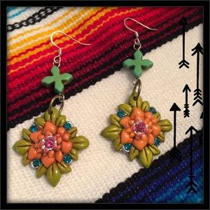 **12 HOUR SALE**Awesome Bright Earrings