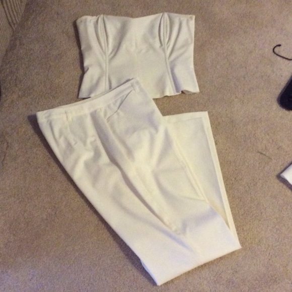 SALE The Limited Sophisticated 2p Suit