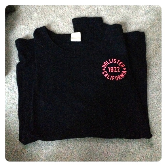 Long Sleeved Navy Blue Hollister Shirt