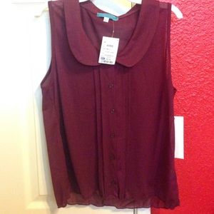 sleeveless top