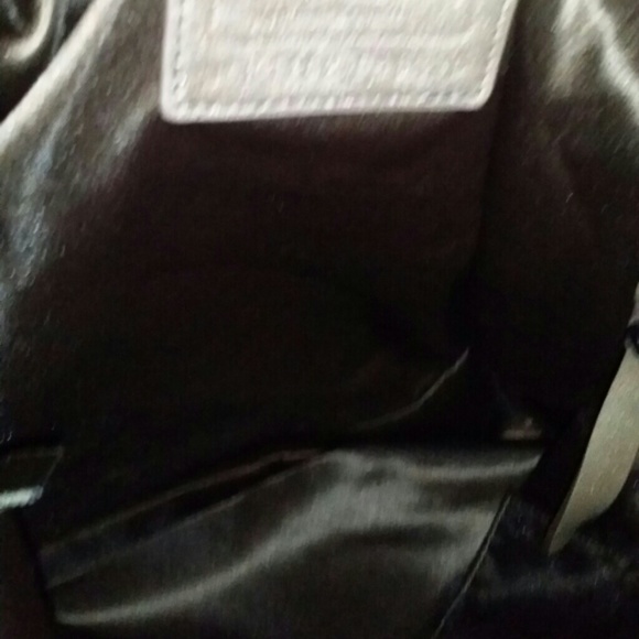 Coach Bag - Picture 3 of 4