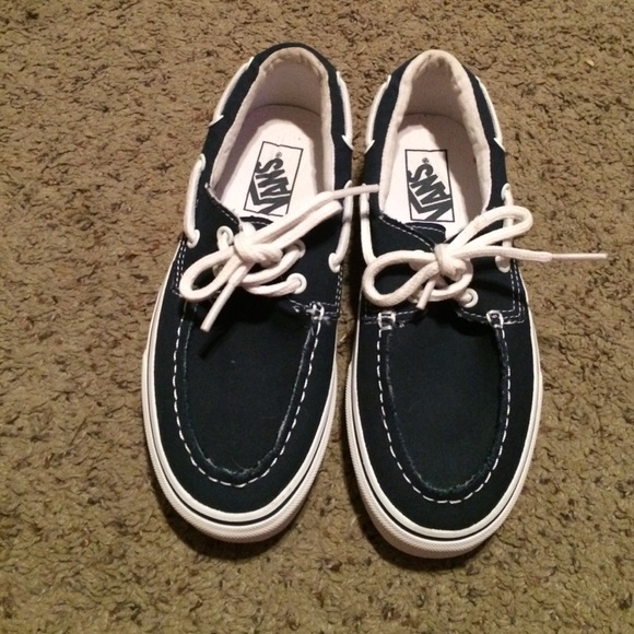 Vans boat shoes
