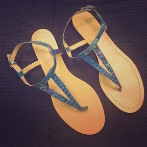 NWOT Nine West Turquoise snakeskin sandals size 9