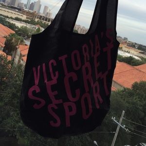 (2) two available Victoria secret tote/gym bags
