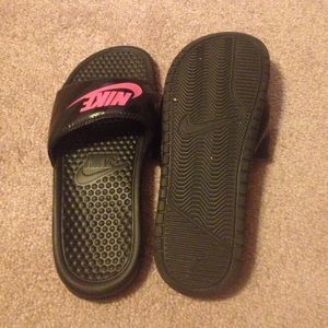 Women's Nike slides