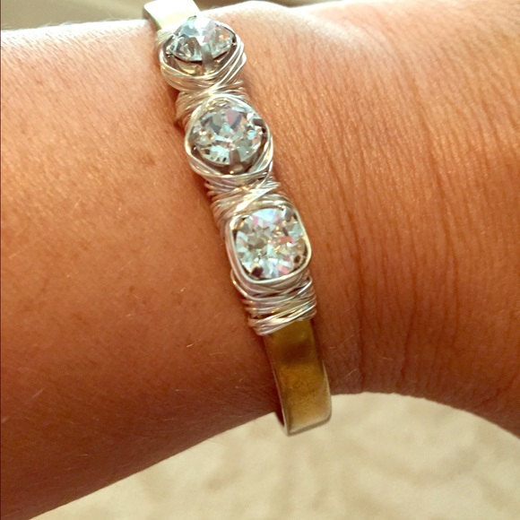 Bracelets. 4 pc bundle/1 is Brighton