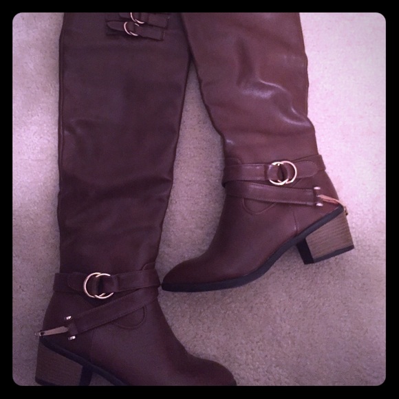 Brand New Brown Boots