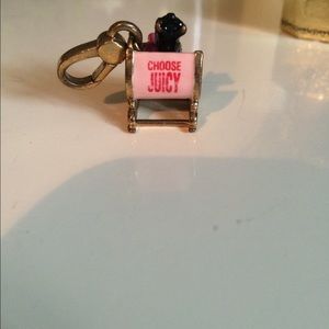 Gold juicy charm
