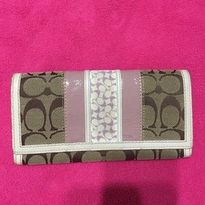 Coach wallet