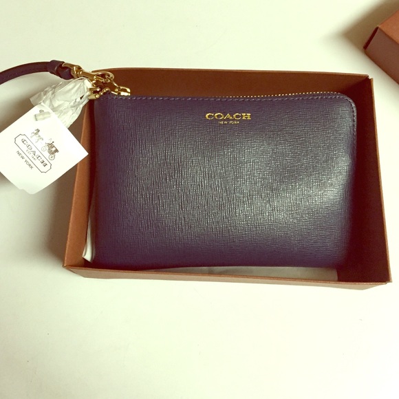 Coach Clutches & Wallets - Coach Cell Phone Wallet