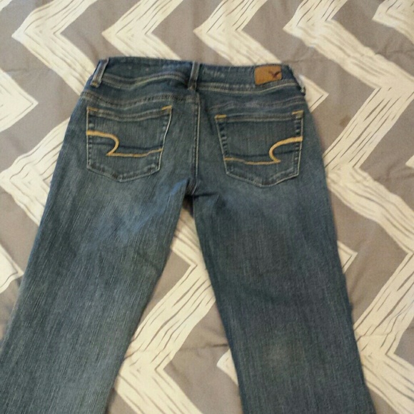 Size 4 long American Eagle light wash boot cut - Picture 2 of 2