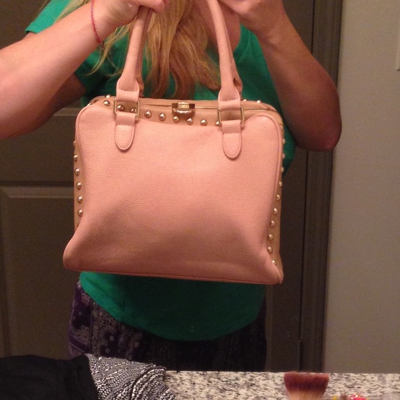 Hand bag