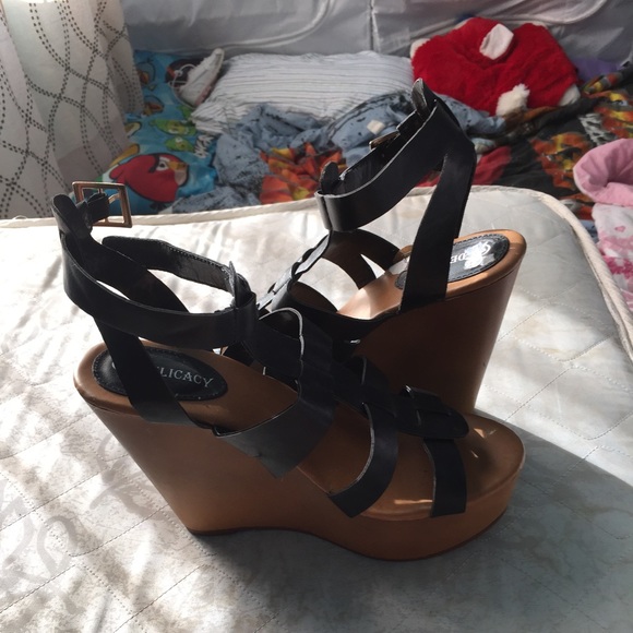 Delicacy Shoes - Wedge