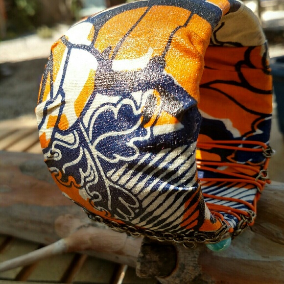 Statement Piece! - Picture 4 of 4