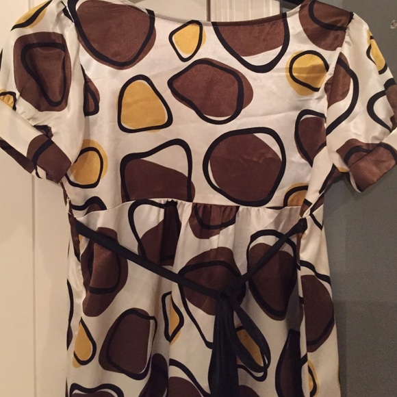 Tunic - Picture 2 of 2