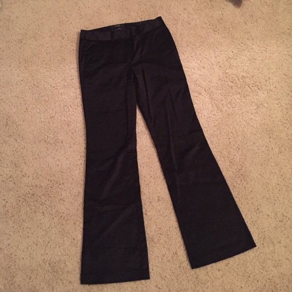 Body by Victoria - Kate fit black velvet slacks 8