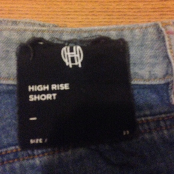 Boho chic high waisted shorts - Picture 3 of 4