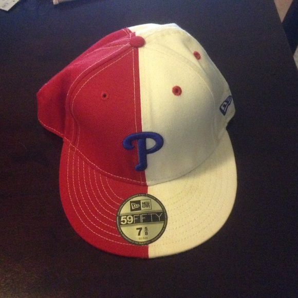 Phillies 59 fifty 7 5/8 hat - Picture 1 of 4