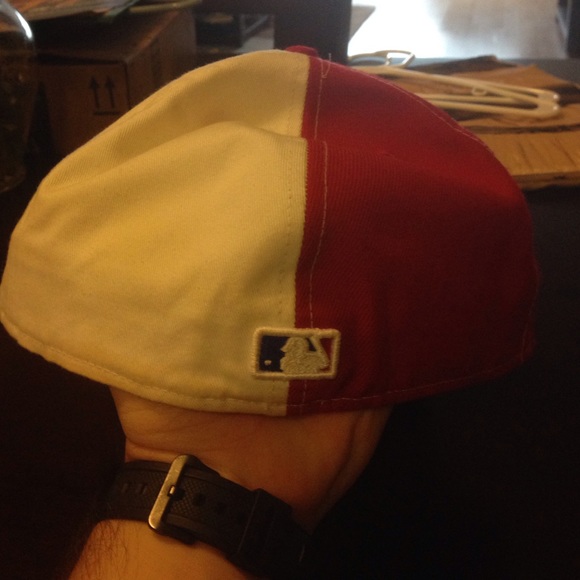 Phillies 59 fifty 7 5/8 hat - Picture 4 of 4