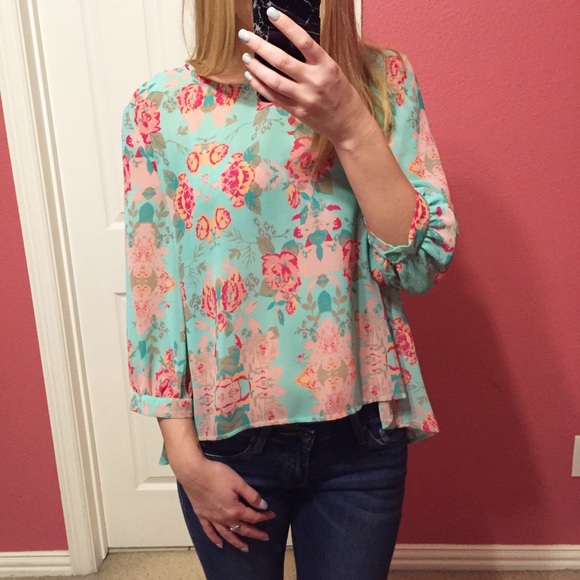 Boutique Tops - • Oriental Top • SOLD