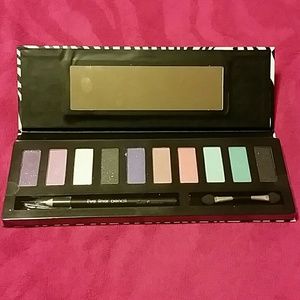 Shimmer 10 Shadow Eye Palette