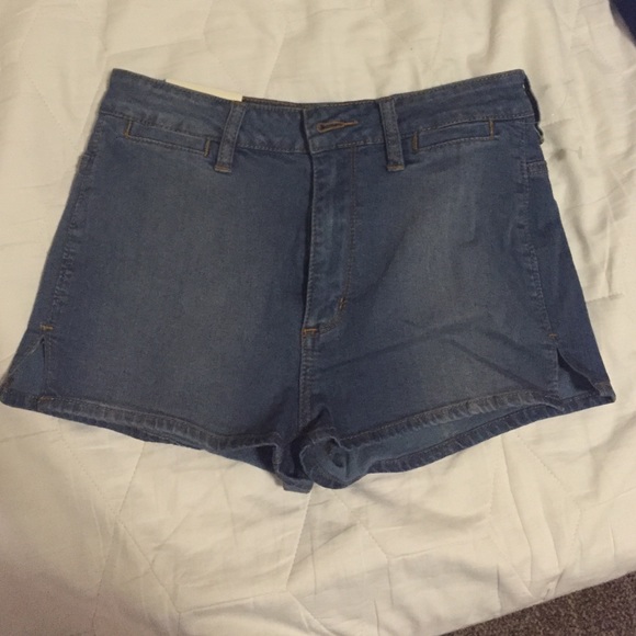 Bullhead Denim - Bullhead high waisted shorts. Never worn!