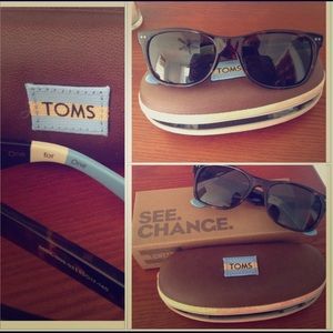 Classic TOMS Sunglasses