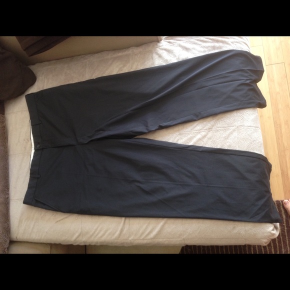 Mens Greg Norman golf pants 40 x 32