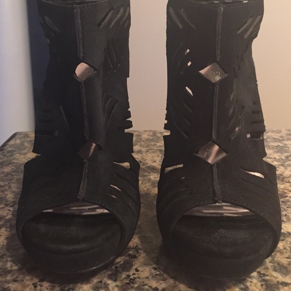 BCBGeneration ankle bootie (New) - Picture 2 of 4