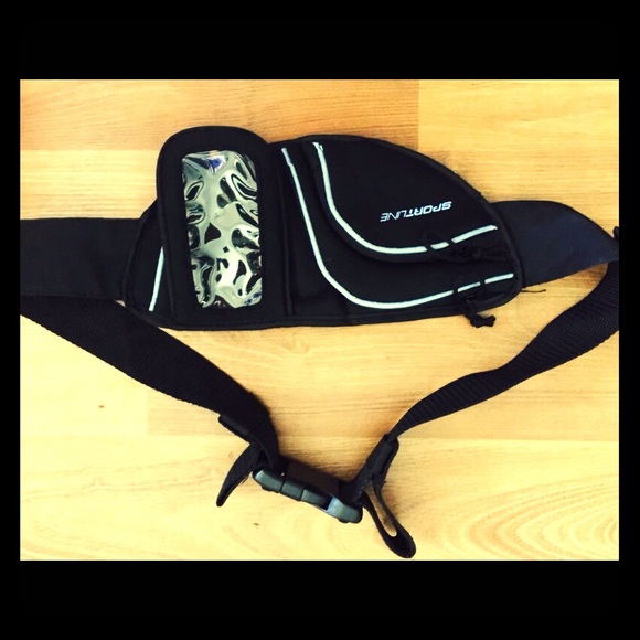 GET Fit belt with phone, card & bottle holder!