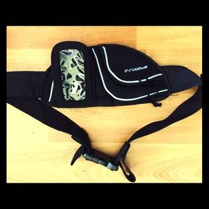 GET Fit belt with phone, card & bottle holder!