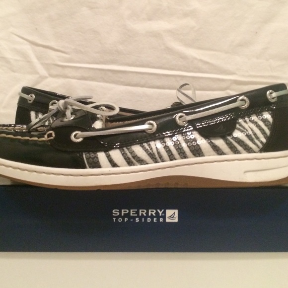 FLASH SALE!! NWOT Zebra print Sperrys