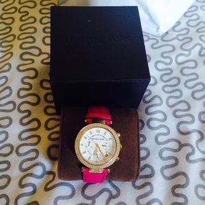 Mk watch authentic like new