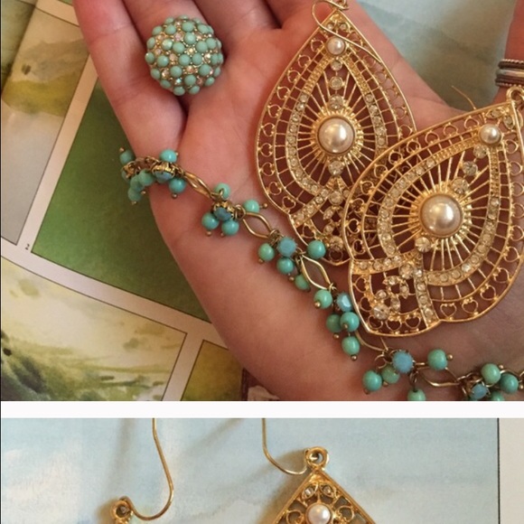 Jewelry bundle! (Only one bundle)