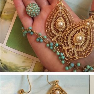 Jewelry bundle! (Only one bundle)
