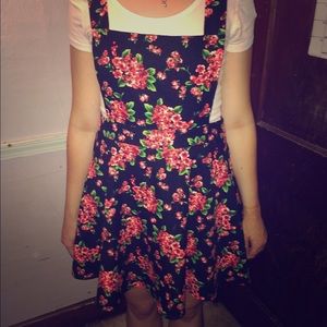 Forever 21 floral jumper