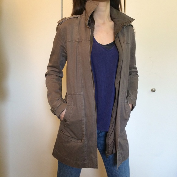 Slim-Fitted Military Trench