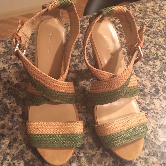 Nine West strappy sandals