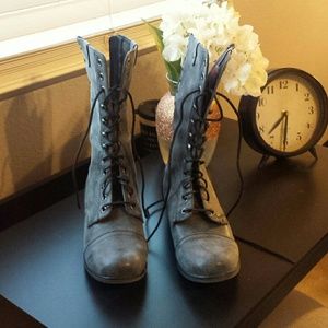 Steven Madden Combat boots