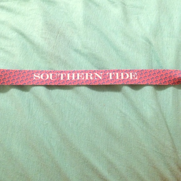 Southern tide croakies