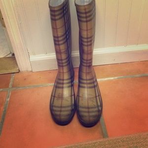 Authentic Burberry Rain Boots